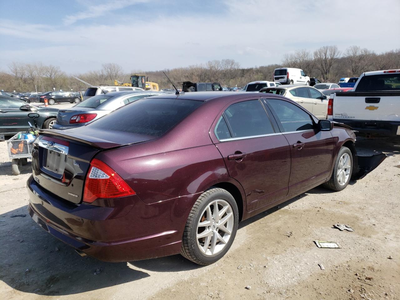 Photo 4 from auction – 2011 FORD FUSION SEL with VIN 3FAHP0JG2BR210957