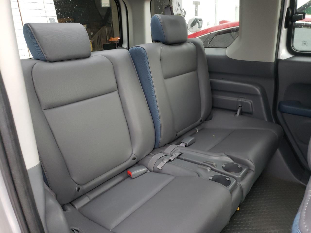 Photo 6 from auction – 2004 HONDA ELEMENT LX with VIN 5J6YH28394L018064