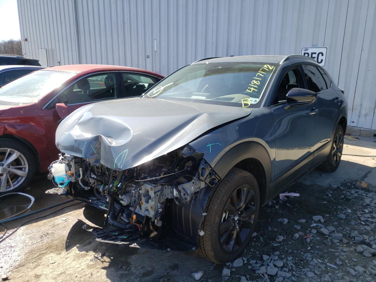Photo 2 from auction – 2021 MAZDA CX-30 PREM with VIN 3MVDMBDY6MM306512