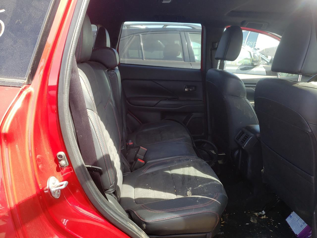 Photo 6 from auction – 2020 MITSUBISHI OUTLANDER with VIN JA4AD3A38LZ004701