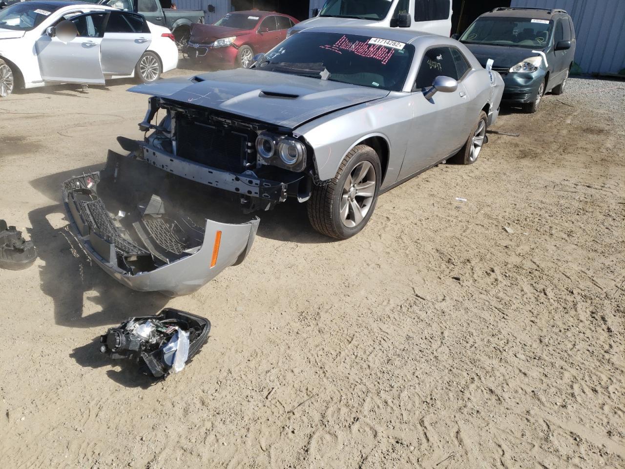 Photo 2 from auction – 2016 DODGE CHALLENGER with VIN 2C3CDZAG1GH171836