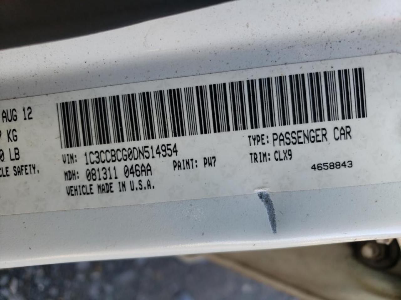 Photo 10 from auction – 2013 CHRYSLER 200 LIMITE with VIN 1C3CCBCG0DN514954