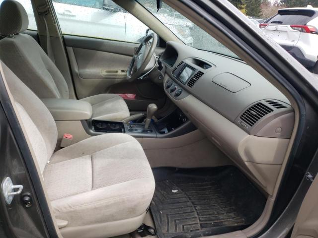 Photo 5 from auction – 2004 TOYOTA CAMRY LE with VIN 4T1BE32K74U925606