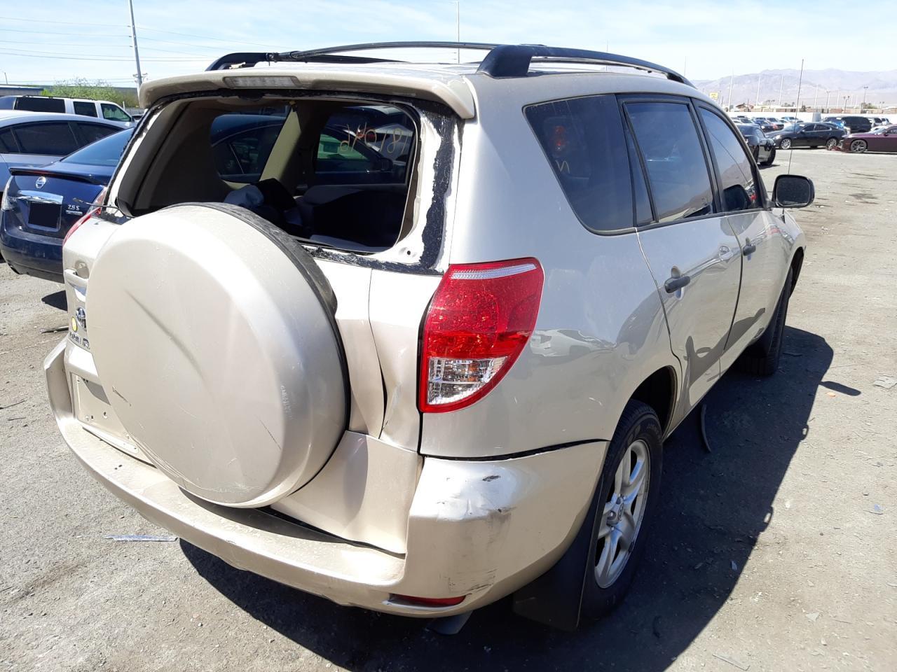 Photo 4 from auction – 2006 TOYOTA RAV4 with VIN JTMZD33V266008398