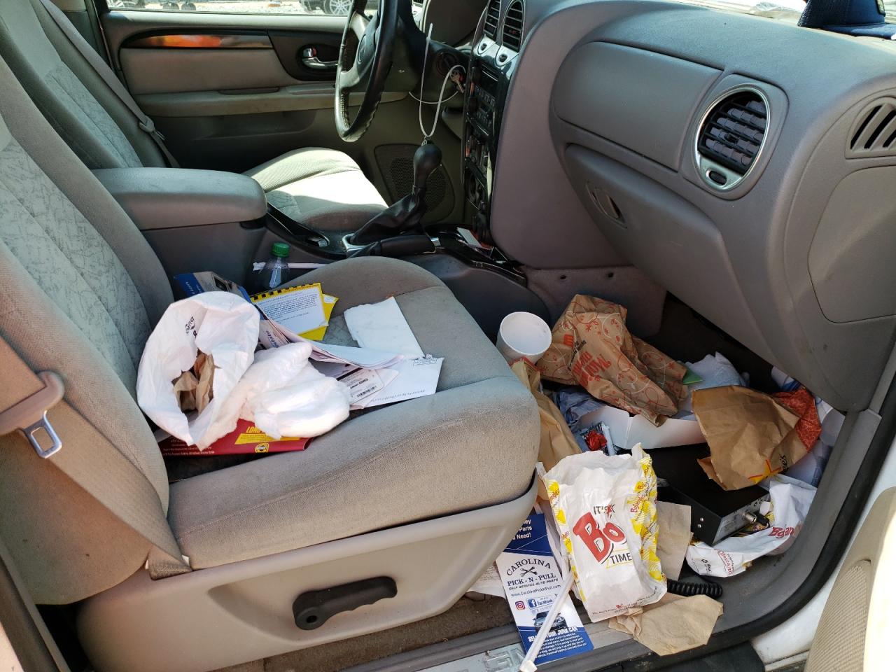Photo 5 from auction – 2005 GMC ENVOY with VIN 1GKDS13S952143740