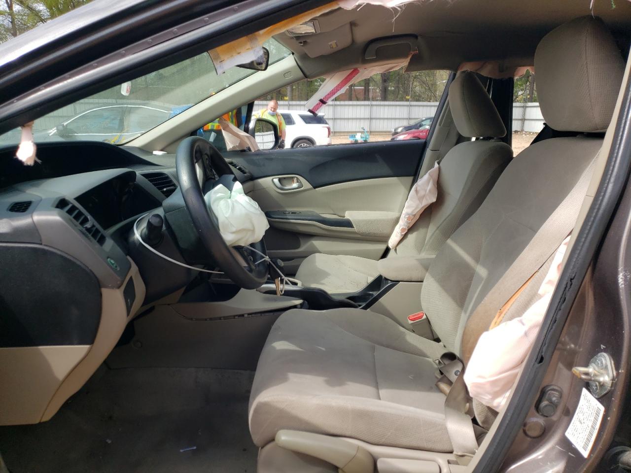 Photo 5 from auction – 2012 HONDA CIVIC LX with VIN 2HGFB2F50CH579785