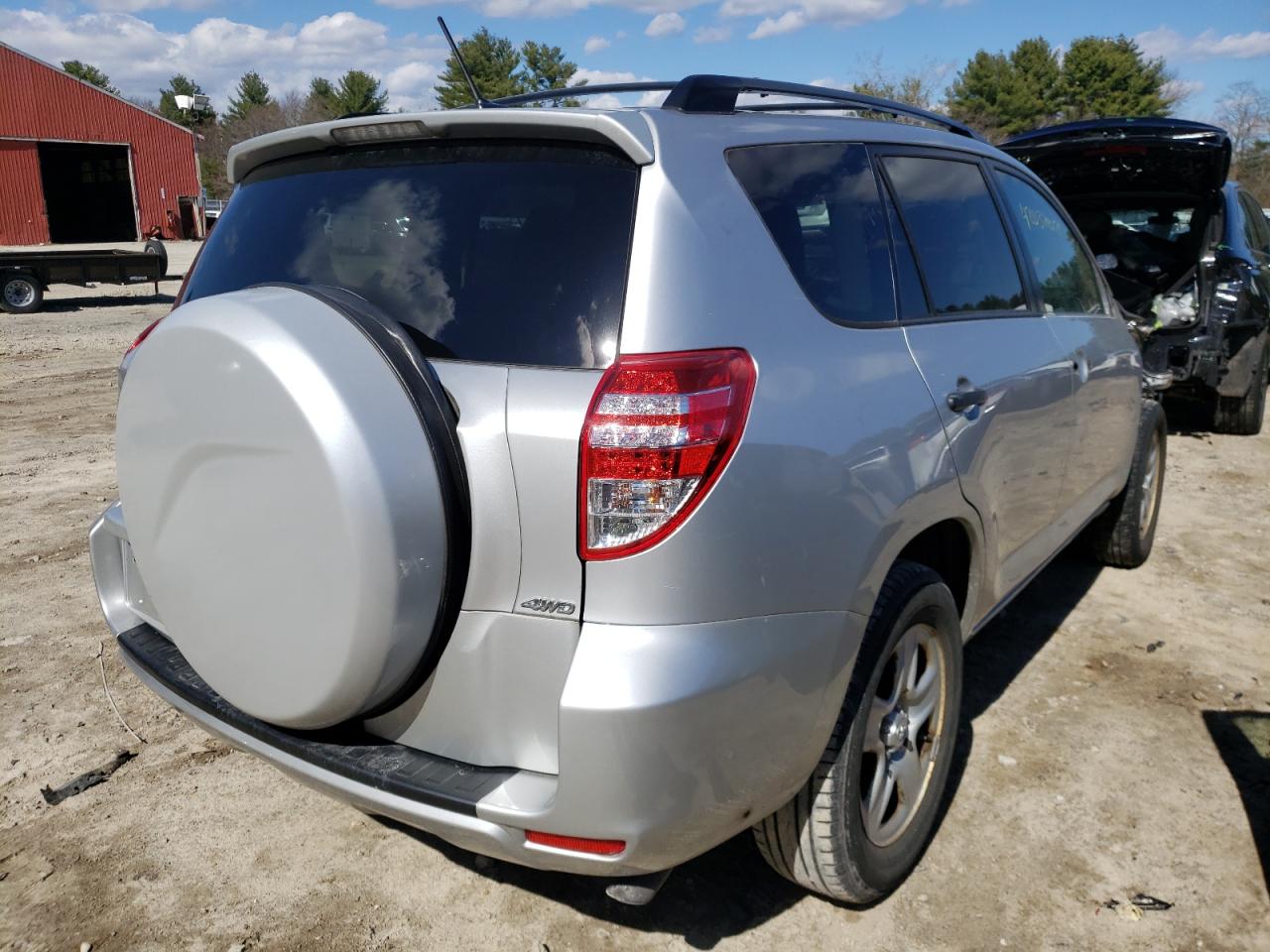 Photo 4 from auction – 2012 TOYOTA RAV4 with VIN 2T3BF4DV6CW231988