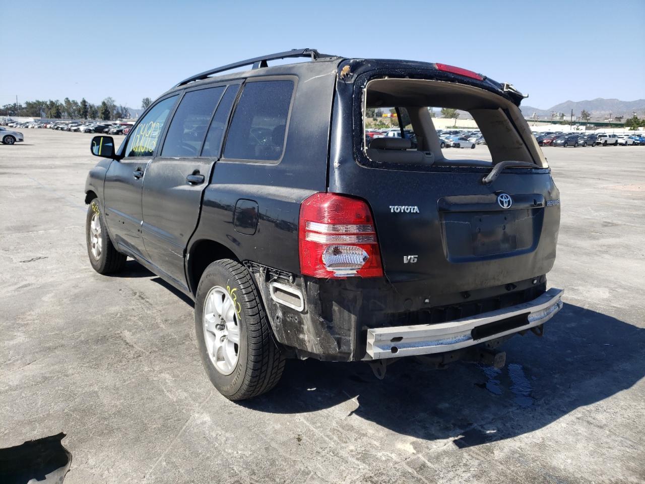 Photo 3 from auction – 2003 TOYOTA HIGHLANDER with VIN JTEGF21AX30089396