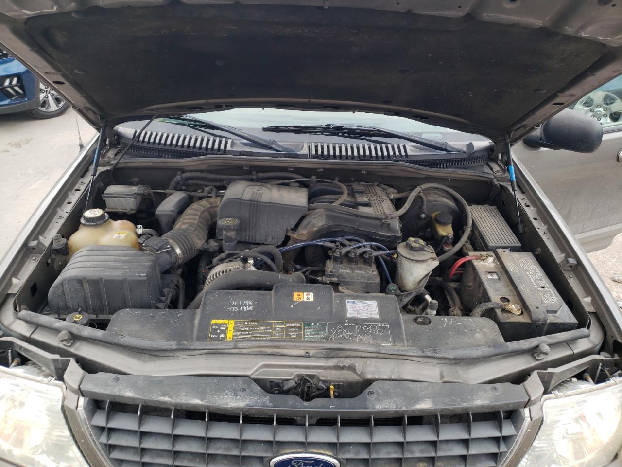 Photo 7 from auction – 2002 FORD EXPLORER X with VIN 1FMZU73K22ZC69015