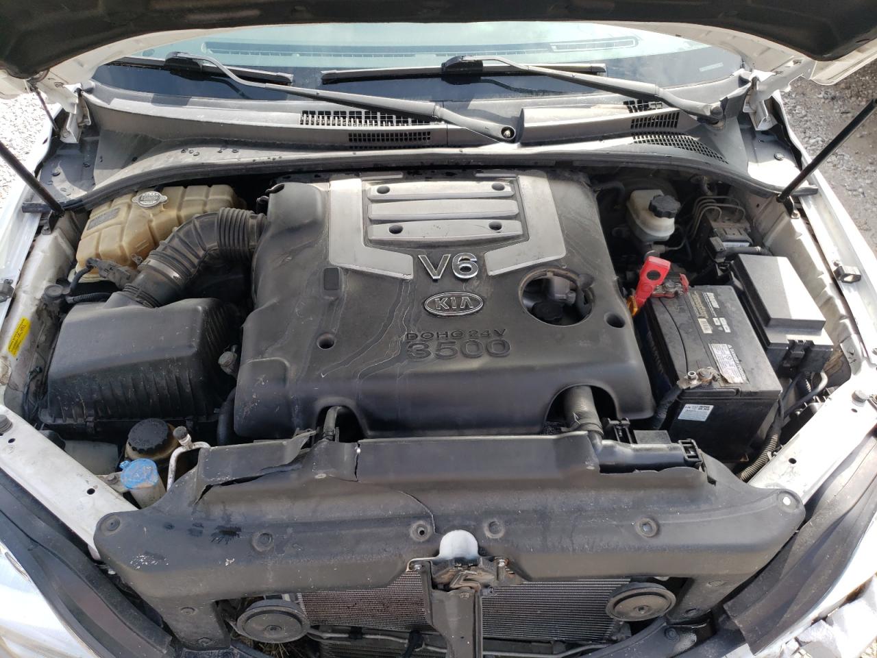 Photo 7 from auction – 2004 KIA SORENTO EX with VIN KNDJC733245263223