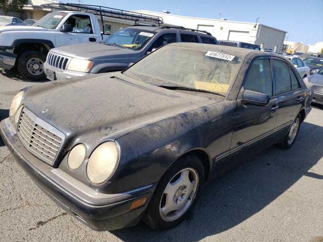 Photo 2 from auction – 1997 MERCEDES-BENZ E 420 with VIN WDBJF72F7VA556612