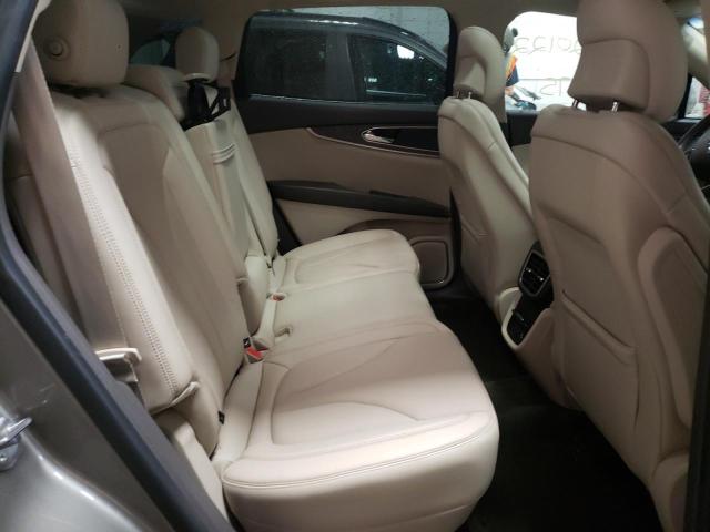 Photo 6 from auction – 2017 LINCOLN MKX RESERV with VIN 2LMPJ6LR2HBL12713