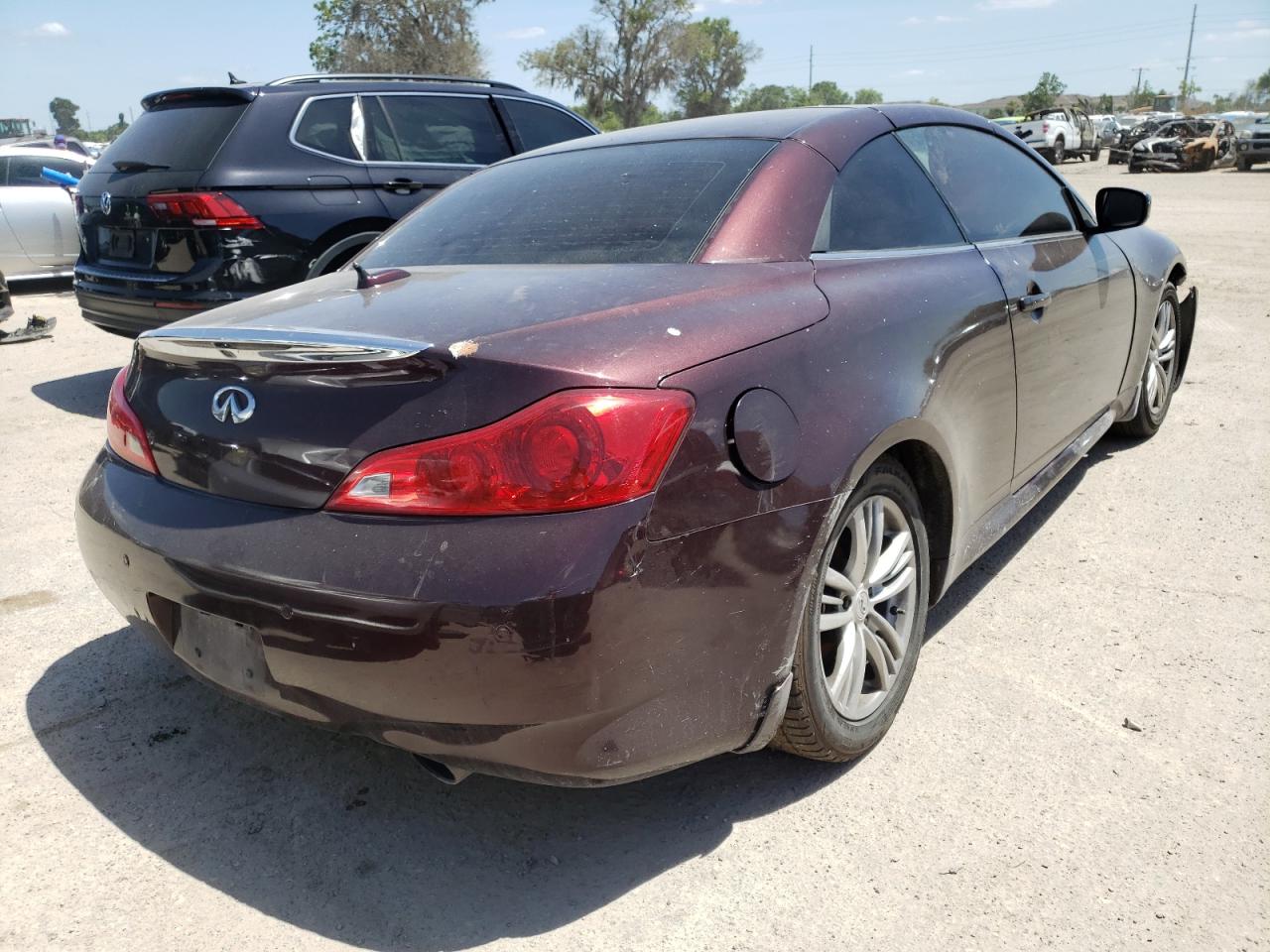 Photo 4 from auction – 2010 INFINITI G37 BASE with VIN JN1CV6FE0AM352464
