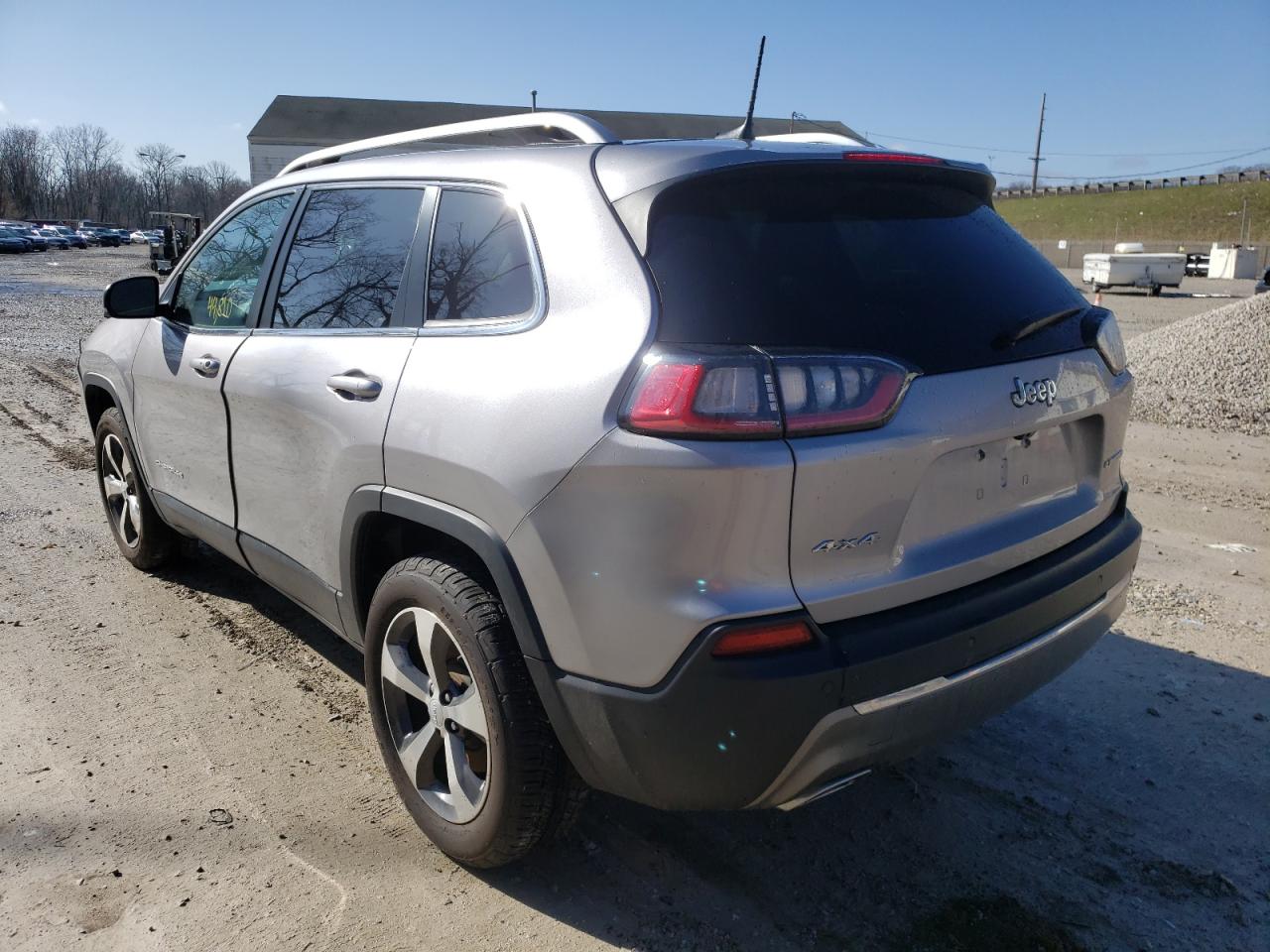 Photo 3 from auction – 2019 JEEP CHEROKEE L with VIN 1C4PJMDX7KD337495