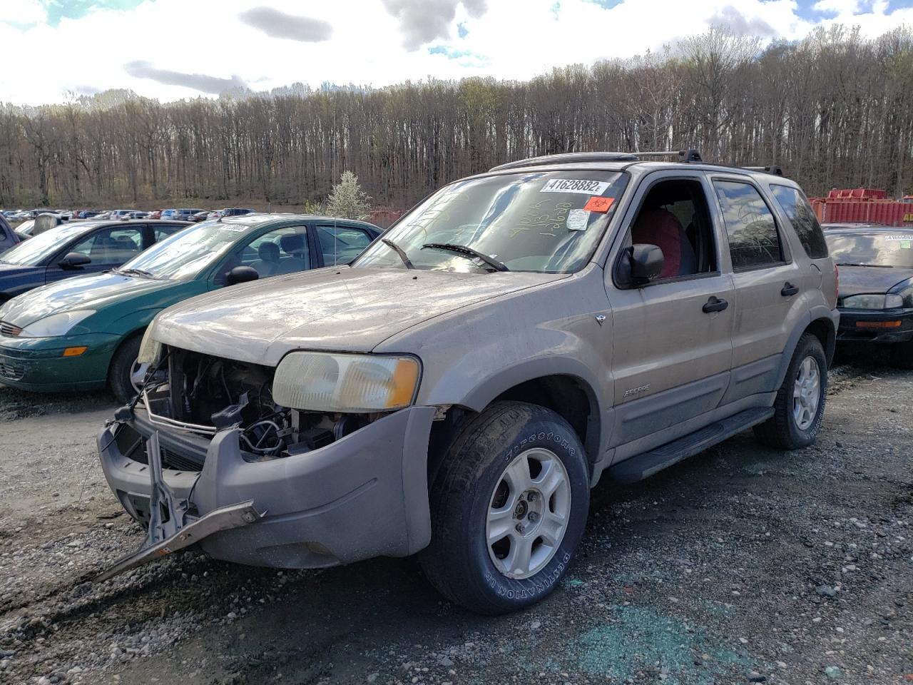 Photo 2 from auction – 2001 FORD ESCAPE XLT with VIN 1FMCU04151KB14887