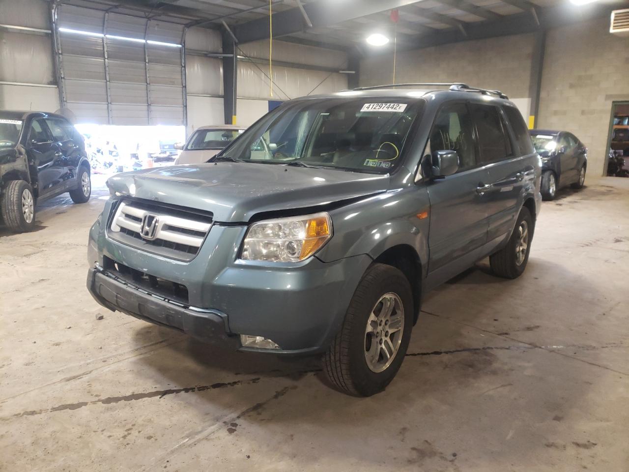Photo 2 from auction – 2007 HONDA PILOT EXL with VIN 2HKYF18507H538461