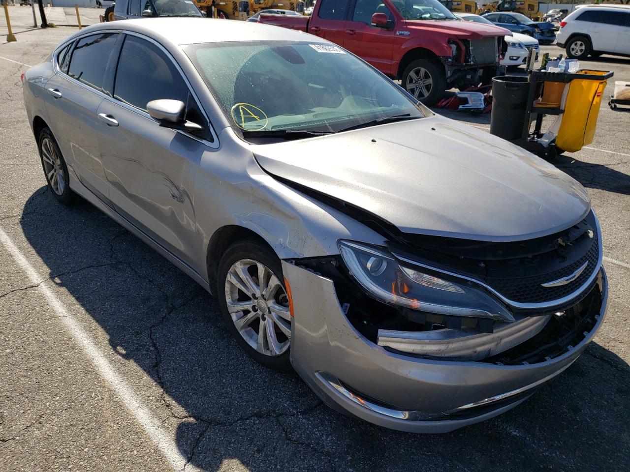 CHRYSLER 200 LIMITE 2015 with VIN 1C3CCCAB5FN725874 - Photo from auction