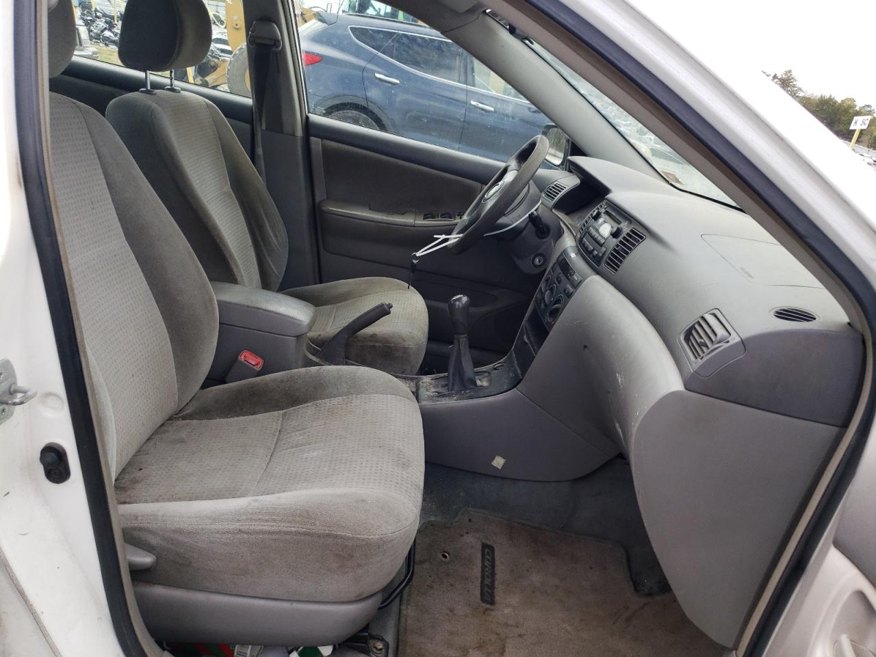 Photo 5 from auction – 2008 TOYOTA COROLLA CE with VIN 2T1BR32E48C900412