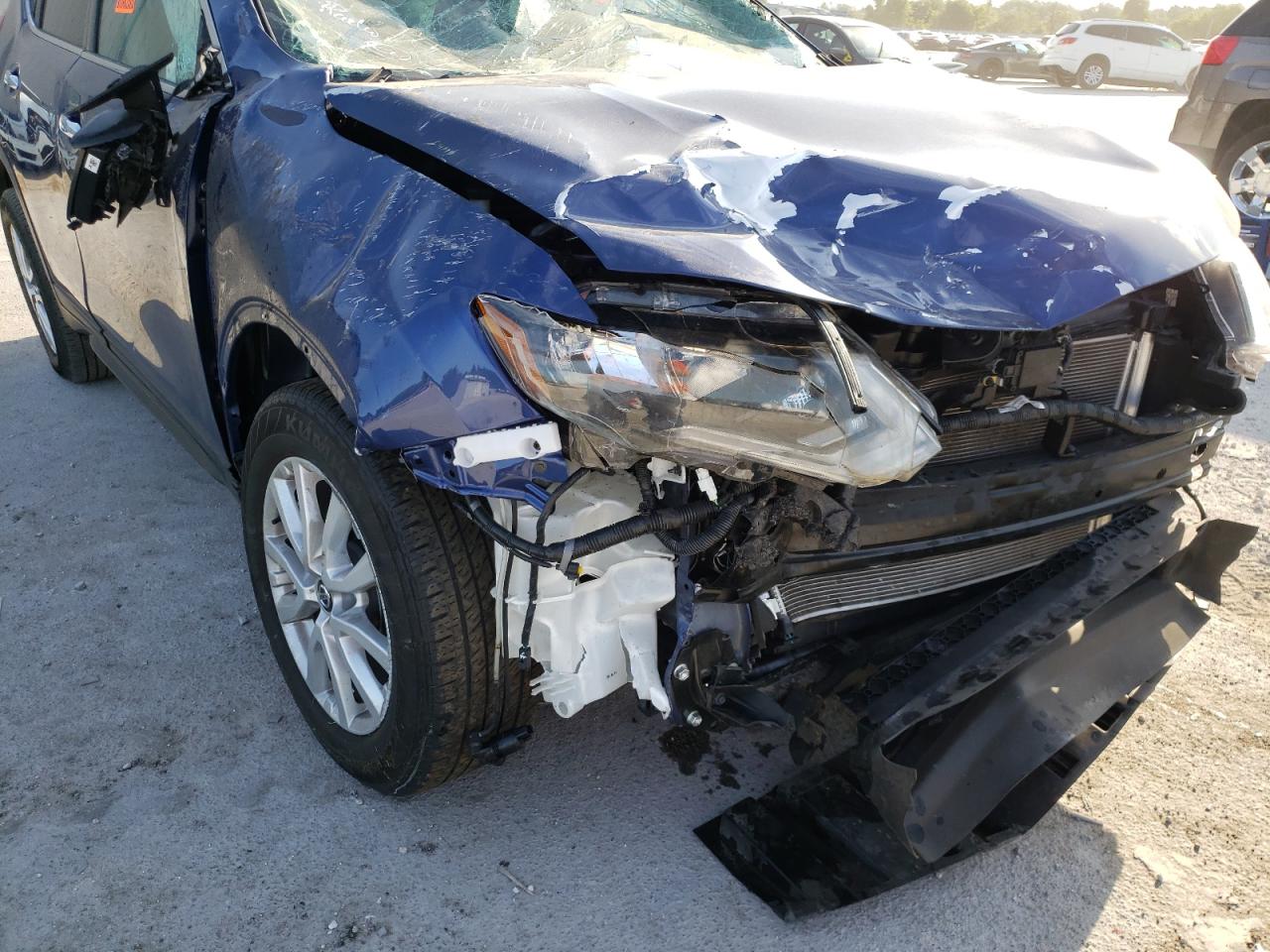 Photo 9 from auction – 2019 NISSAN ROGUE S with VIN KNMAT2MT0KP556587