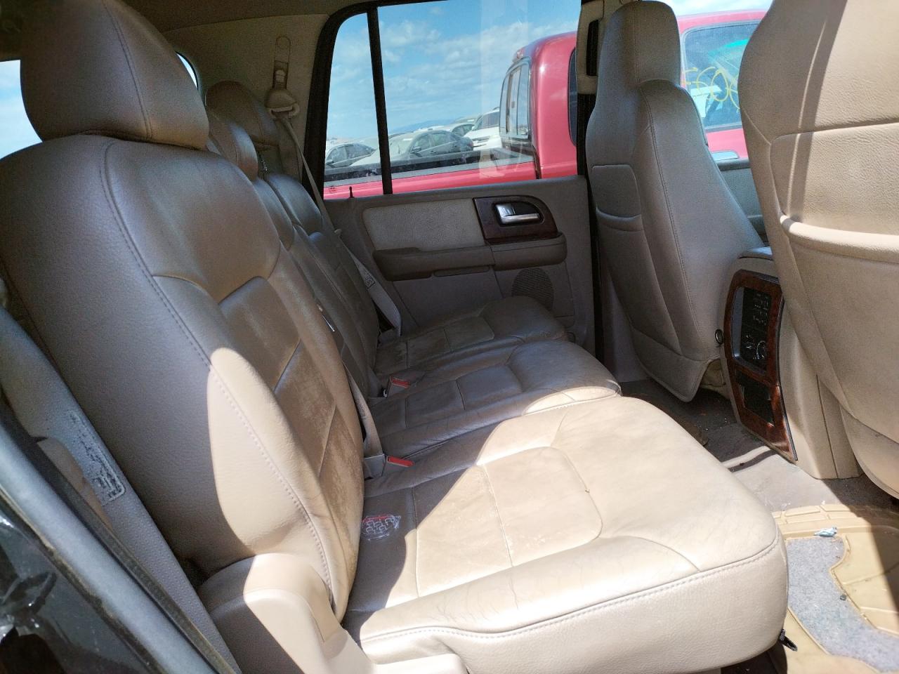 Photo 6 from auction – 2003 FORD EXPEDITION with VIN 1FMFU18L53LA25753