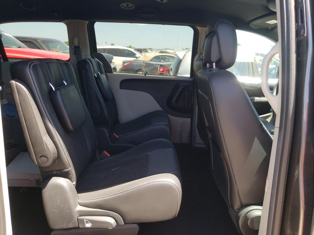 Photo 6 from auction – 2019 DODGE GRAND CARA with VIN 2C4RDGCG4KR716230