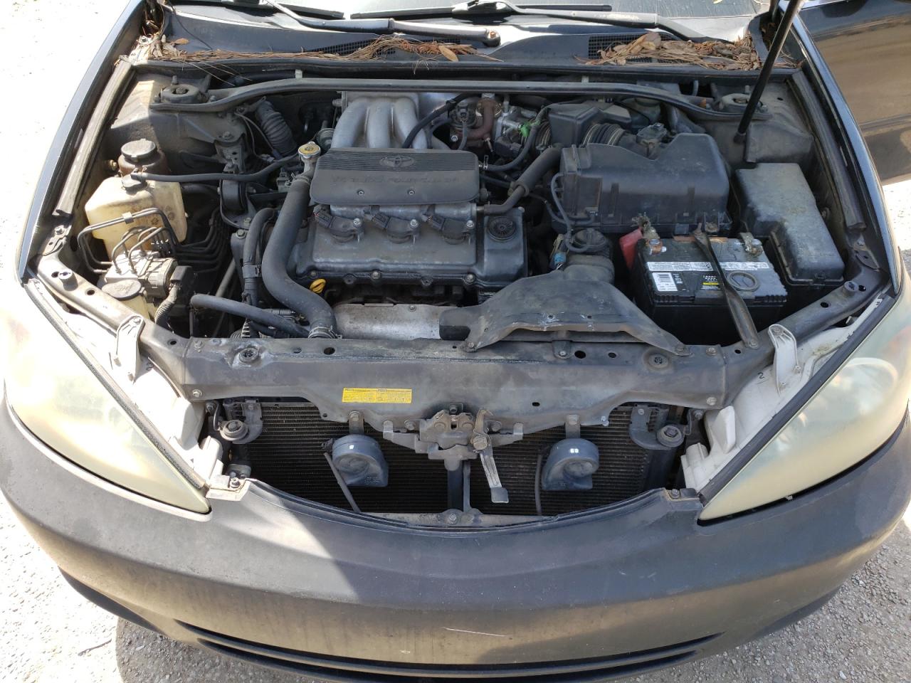 Photo 7 from auction – 2002 TOYOTA CAMRY LE with VIN 4T1BF32K72U016355