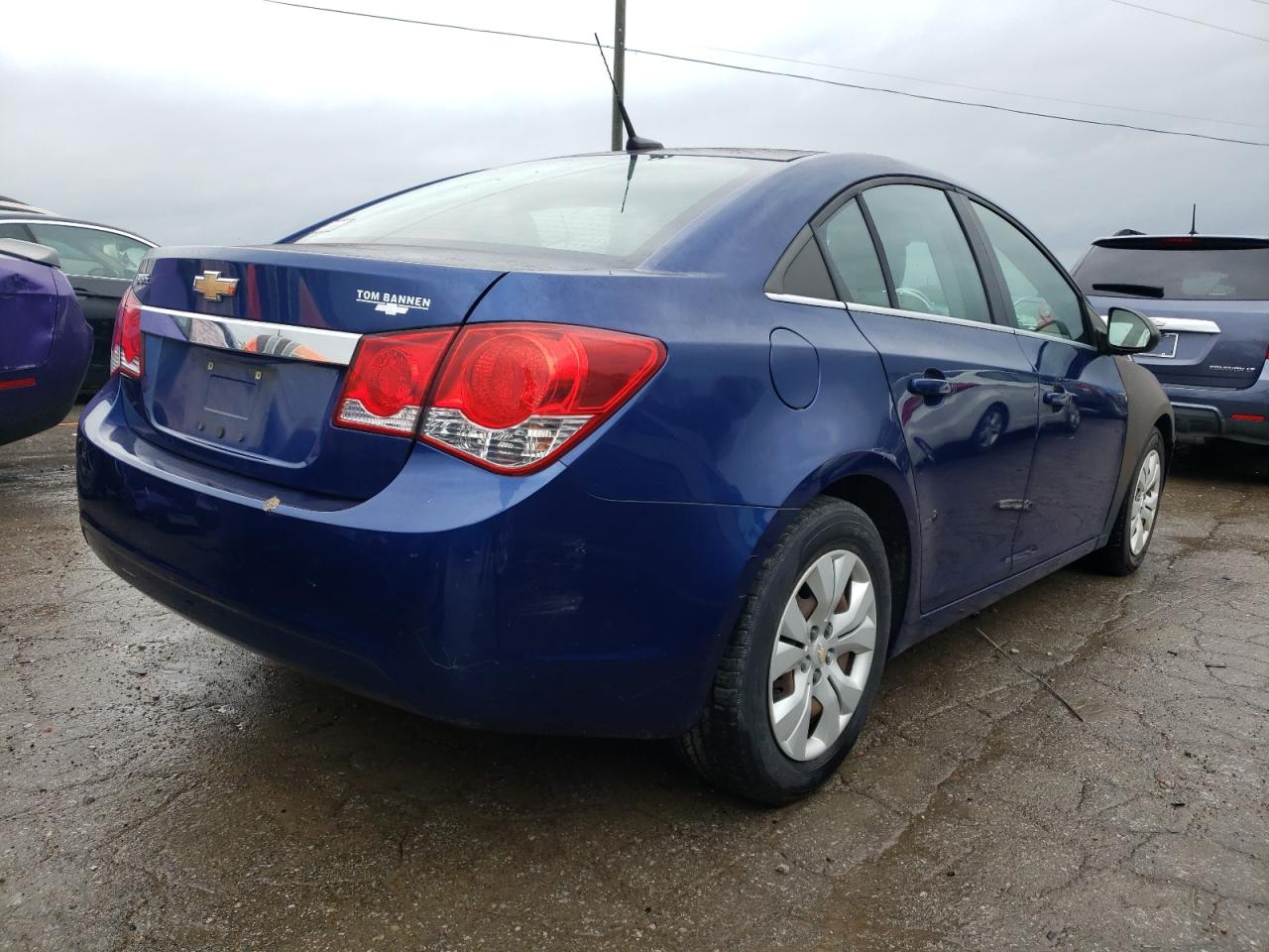 Photo 4 from auction – 2012 CHEVROLET CRUZE with VIN 1G1PC5SH2C7110526