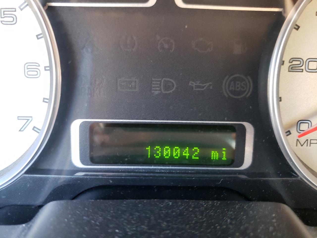 Photo 8 from auction – 2008 FORD TAURUS LIM with VIN 1FAHP25W38G171292