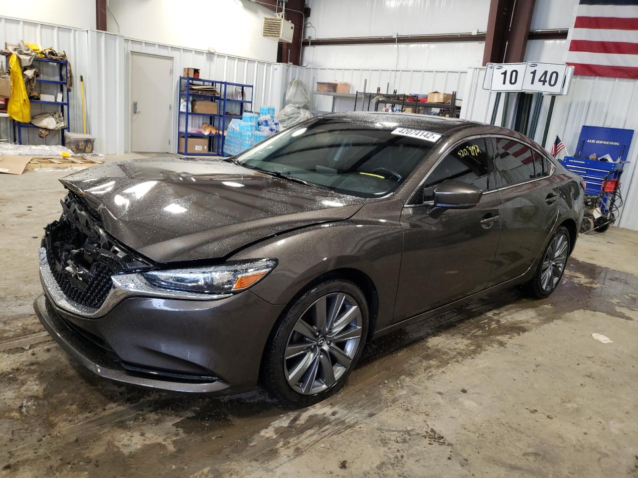 Photo 2 from auction – 2018 MAZDA 6 TOURING with VIN JM1GL1VM3J1307553