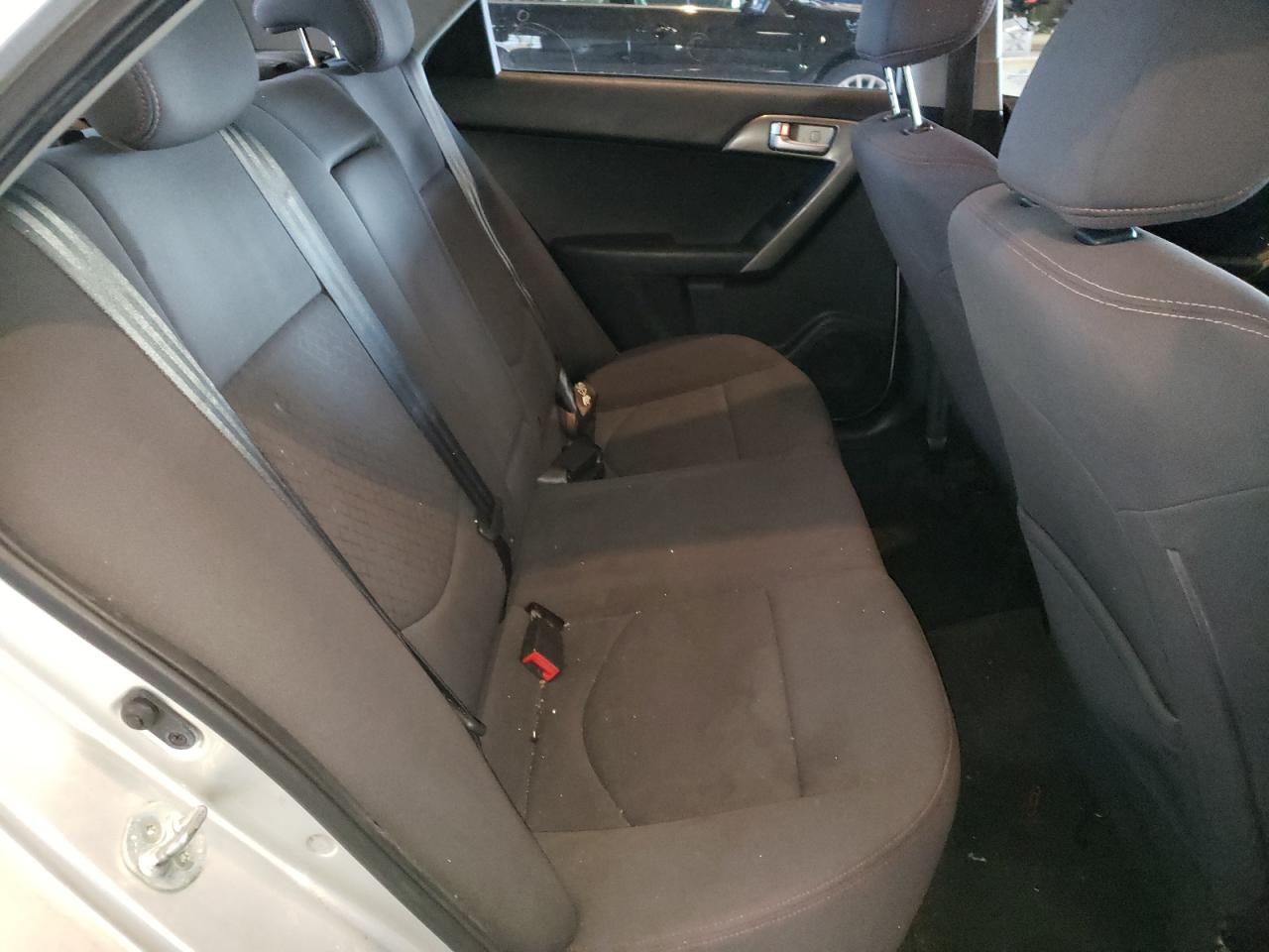 Photo 6 from auction – 2010 KIA FORTE SX with VIN KNAFW4A32A5066074
