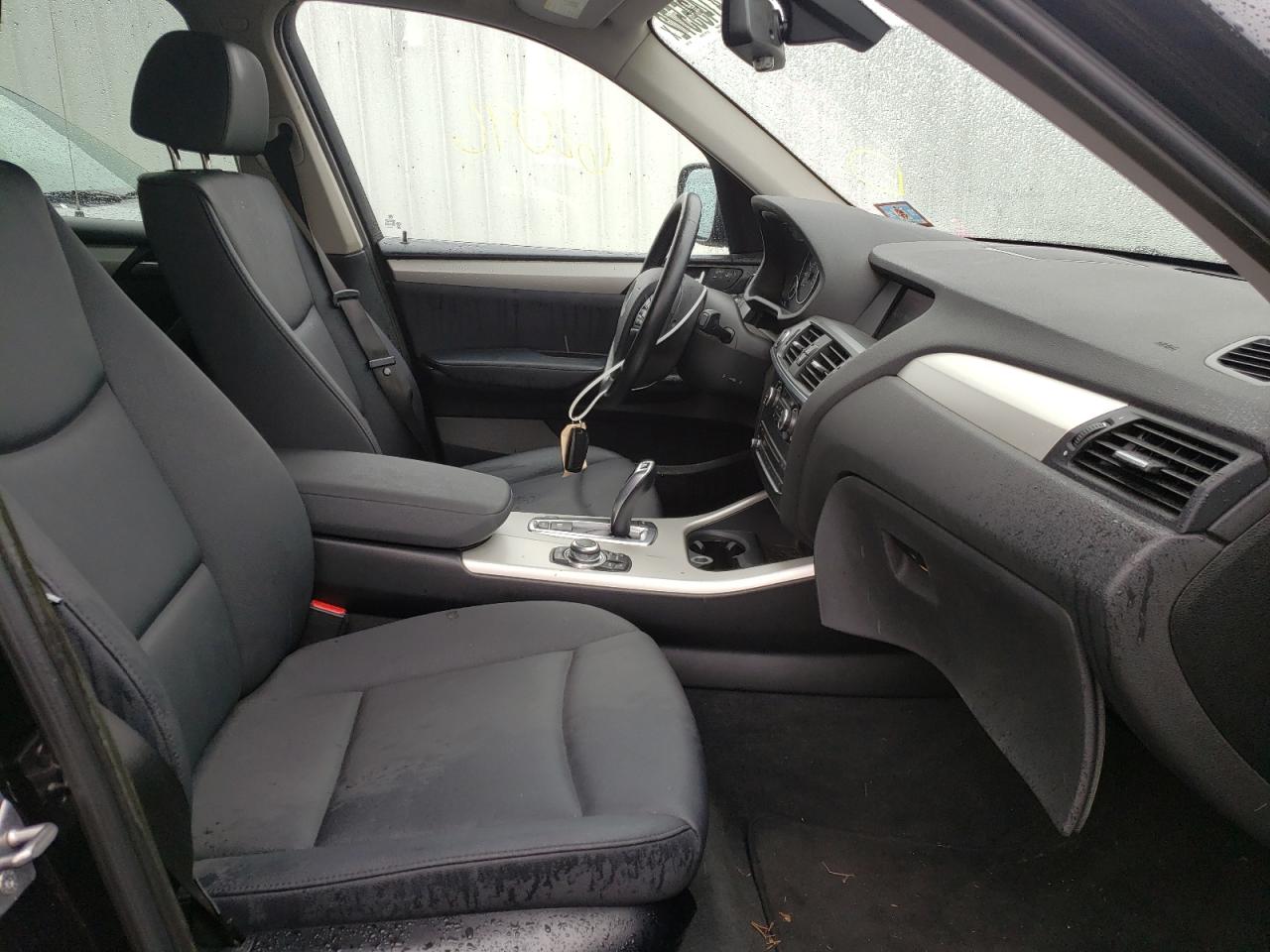 Photo 5 from auction – 2011 BMW X3 XDRIVE2 with VIN 5UXWX5C55BL713230