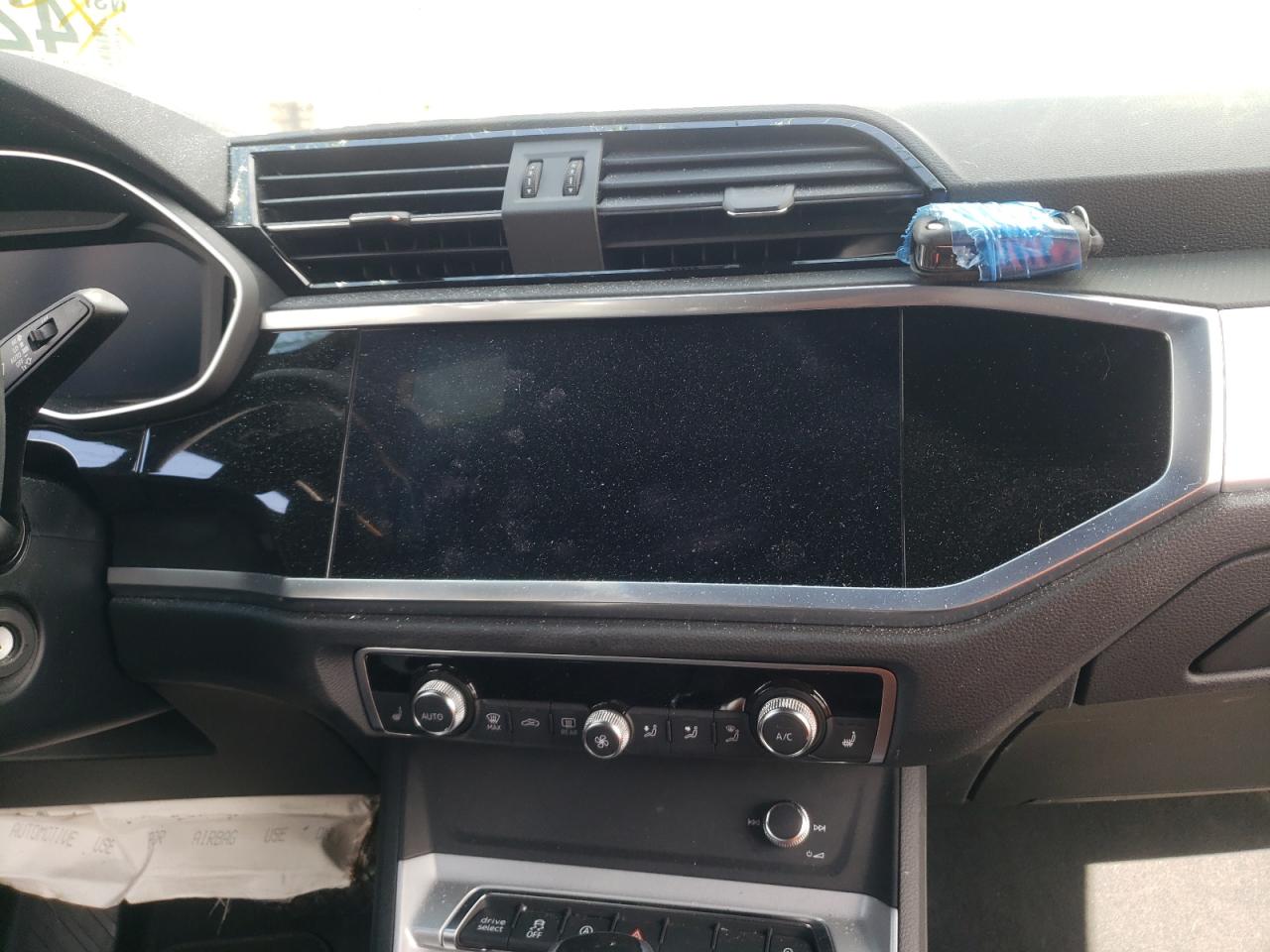 Photo 9 from auction – 2021 AUDI Q3 PREMIUM with VIN WA1DECF34M1085425