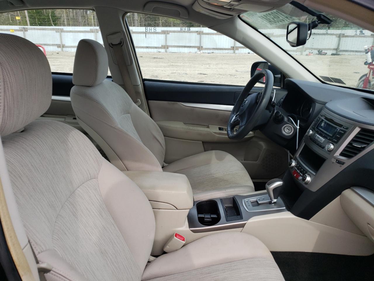 Photo 5 from auction – 2013 SUBARU LEGACY 2.5 with VIN 4S3BMBA65D3007865