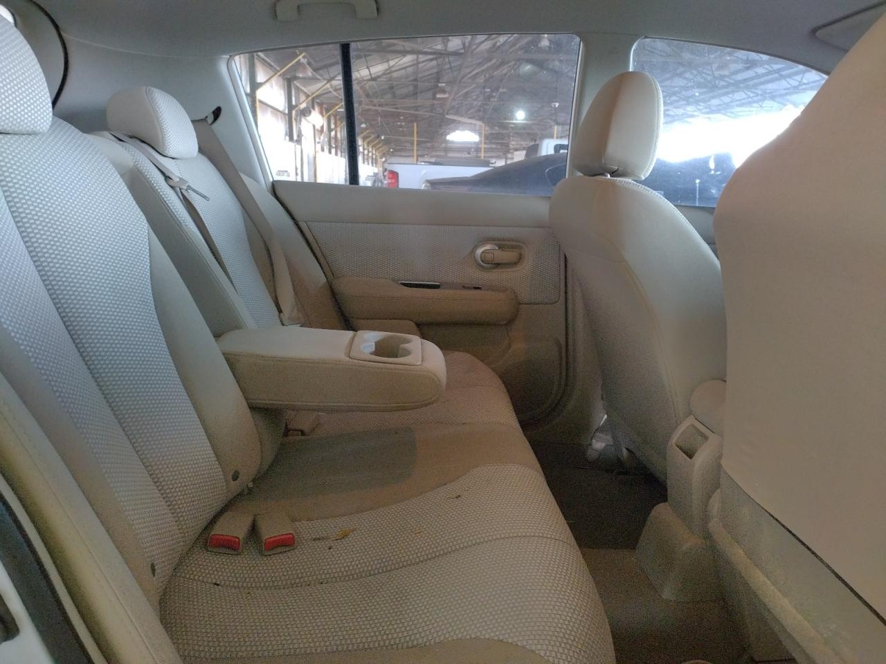 Photo 6 from auction – 2009 NISSAN VERSA S with VIN 3N1BC13E39L408489