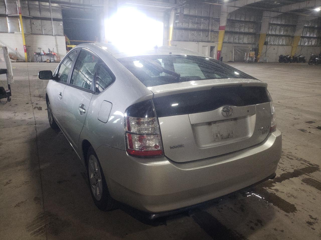 Photo 3 from auction – 2005 TOYOTA PRIUS with VIN JTDKB20U057034231