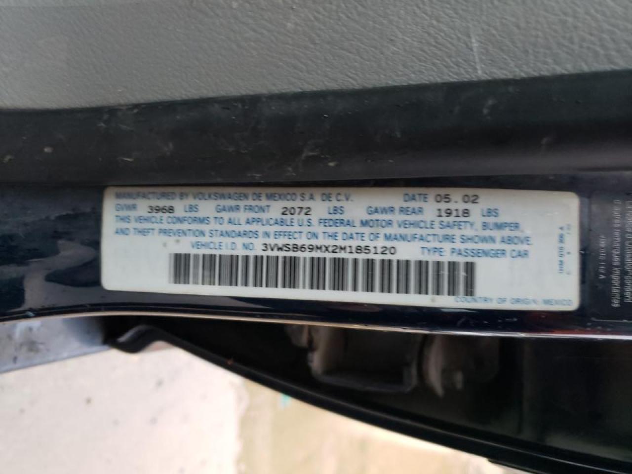 Photo 10 from auction – 2002 VOLKSWAGEN JETTA GLS with VIN 3VWSB69MX2M185120