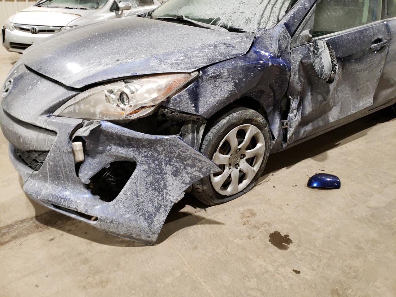 Photo 9 from auction – 2012 MAZDA 3 I with VIN JM1BL1UF6C1514647