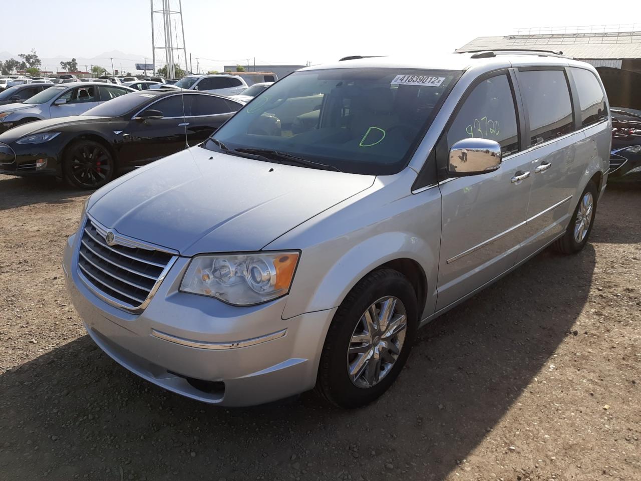 Photo 2 from auction – 2010 CHRYSLER TOWN & COU with VIN 2A4RR6DX8AR133470