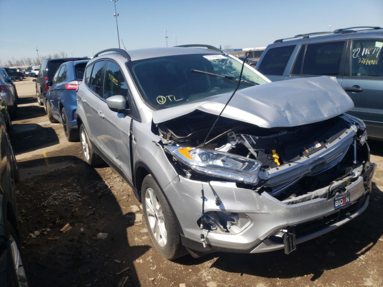 FORD ESCAPE SEL 2018 with VIN 1FMCU0HD1JUC57621 - Photo from auction