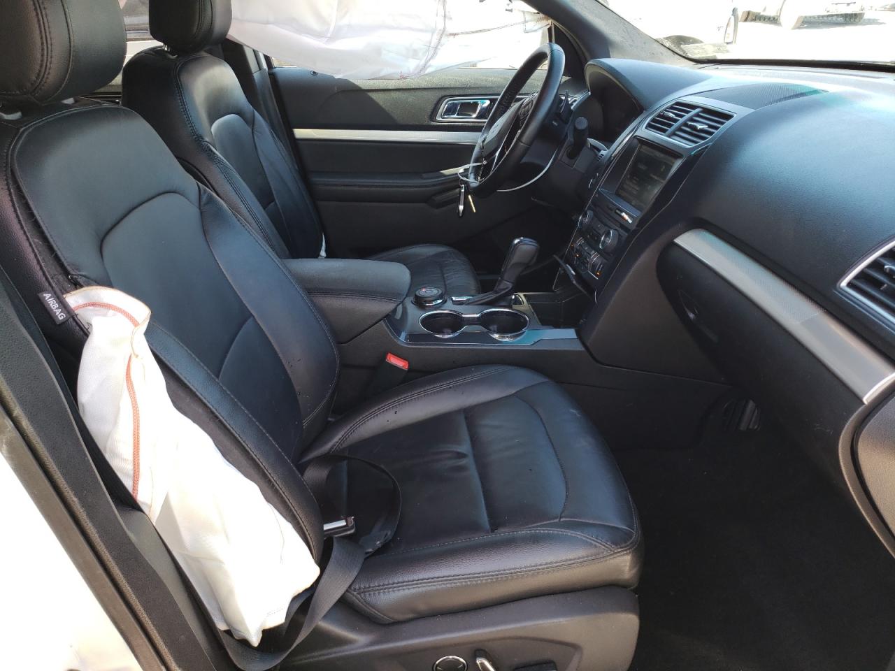 Photo 5 from auction – 2016 FORD EXPLORER X with VIN 1FM5K8D84GGB01263