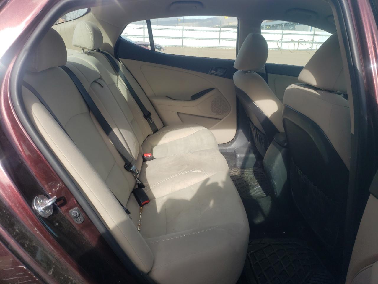 Photo 6 from auction – 2013 KIA OPTIMA LX with VIN 5XXGM4A78DG212767