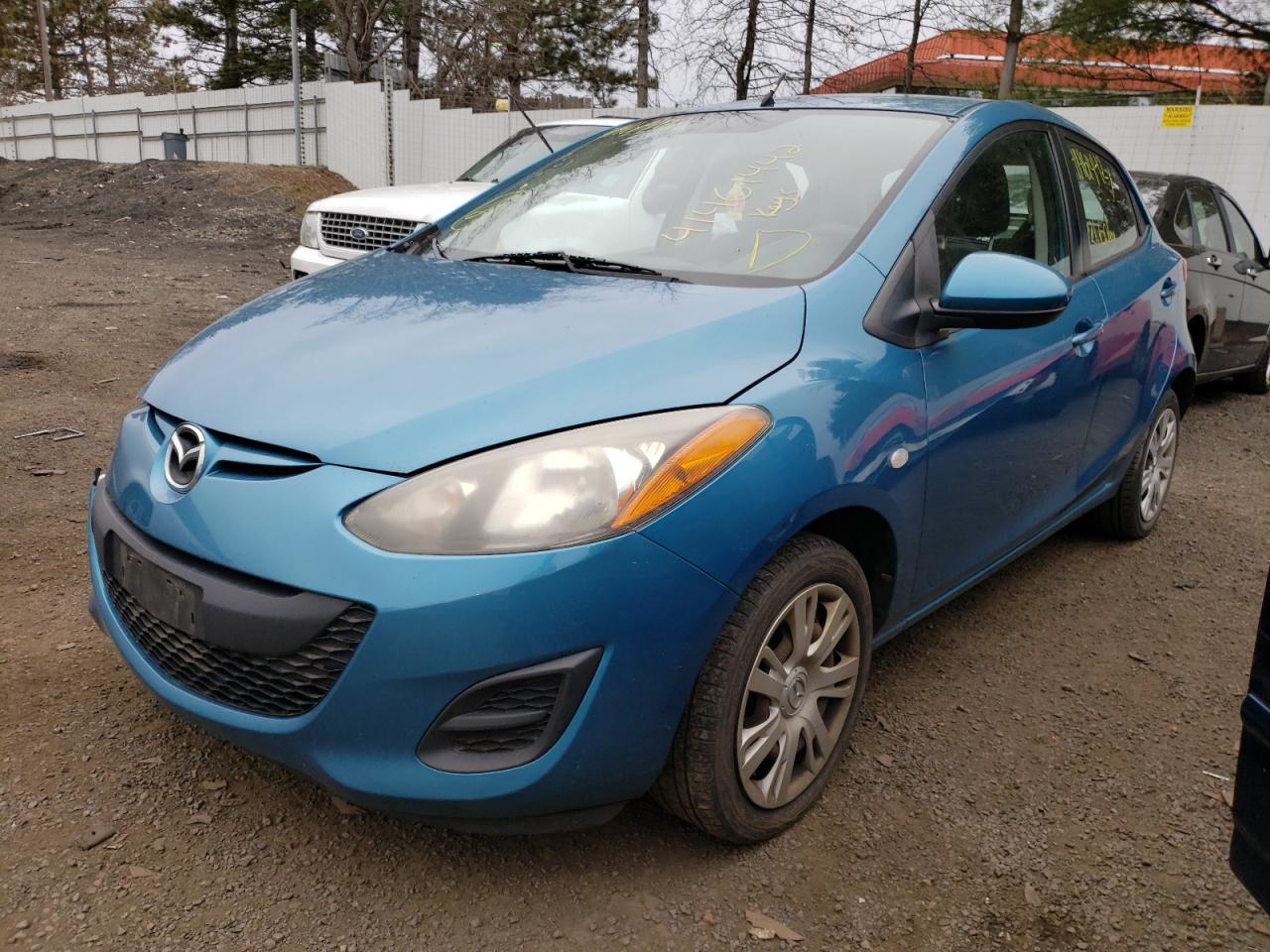 Photo 2 from auction – 2012 MAZDA MAZDA2 with VIN JM1DE1KZ4C0133496