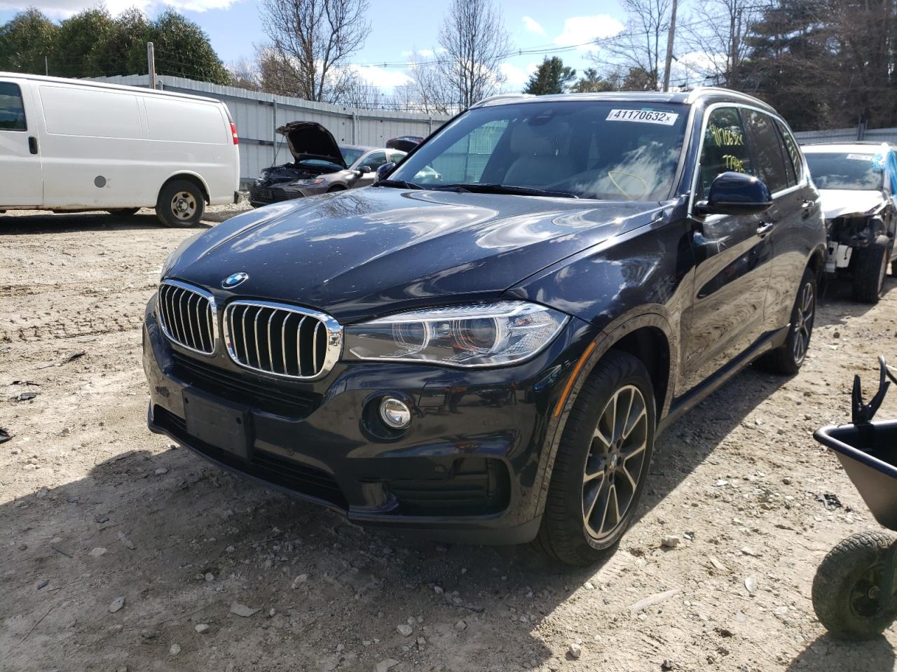 Photo 2 from auction – 2017 BMW X5 XDRIVE3 with VIN 5UXKR0C59H0V66934