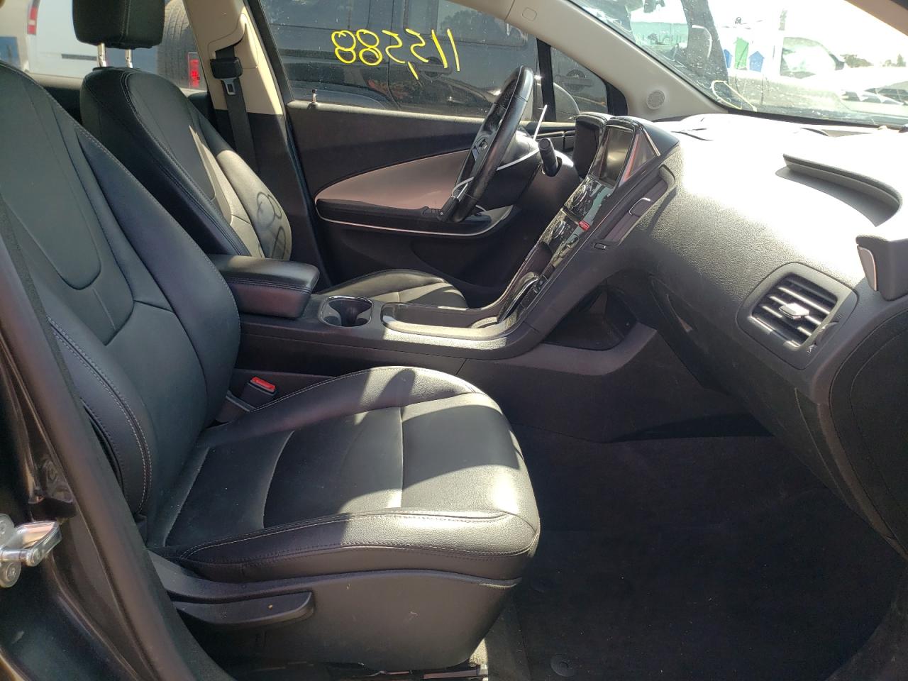 Photo 5 from auction – 2014 CHEVROLET VOLT with VIN 1G1RH6E47EU138187