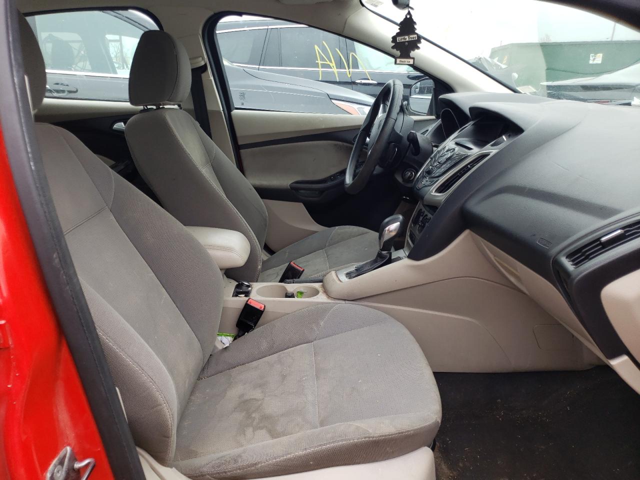 Photo 5 from auction – 2013 FORD FOCUS SE with VIN 1FADP3F22DL232245