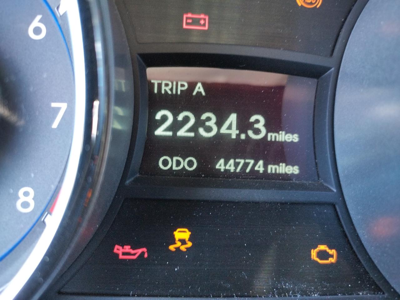 Photo 8 from auction – 2014 HYUNDAI SONATA GLS with VIN 5NPEB4AC4EH891176