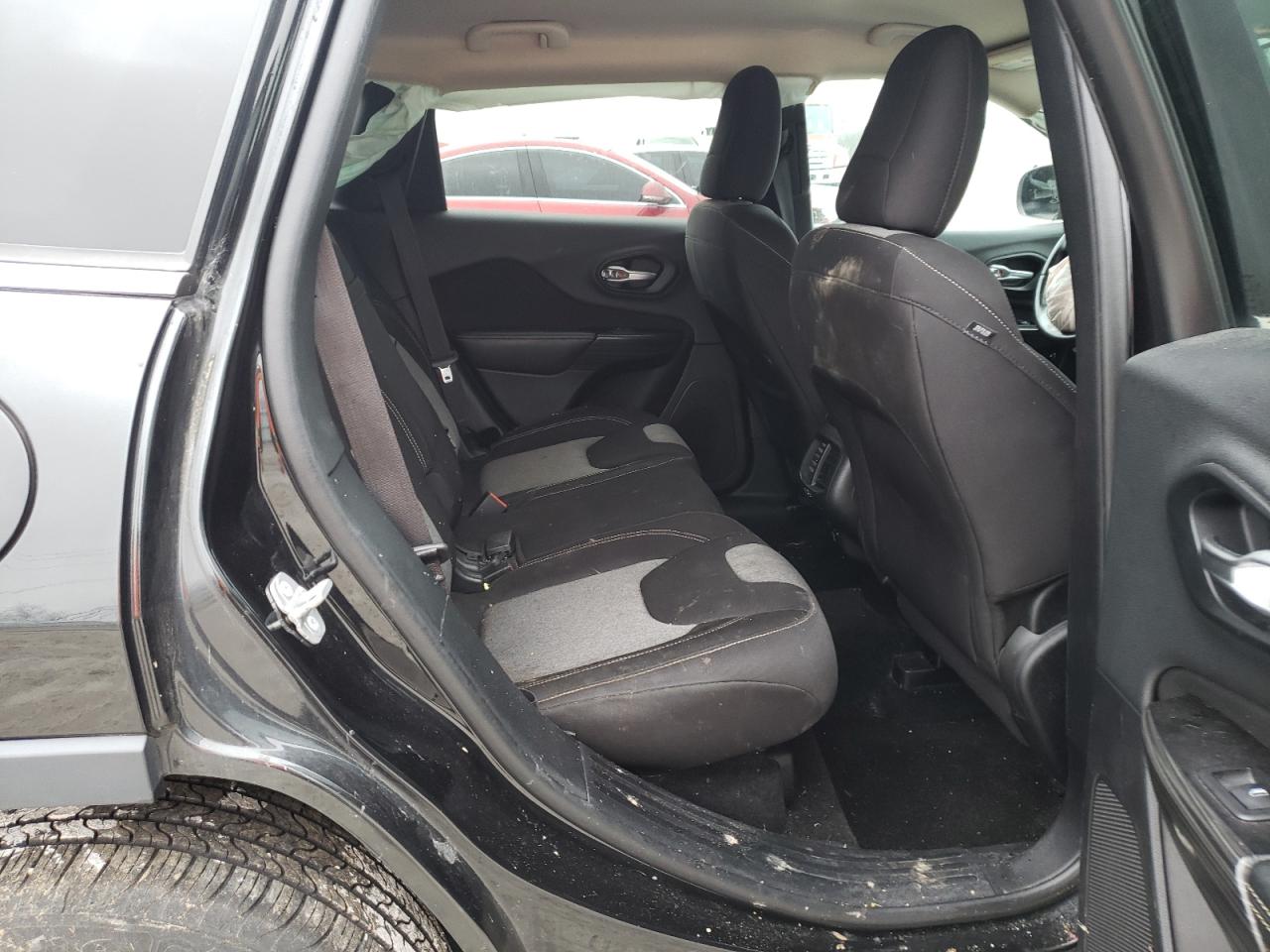 Photo 6 from auction – 2014 JEEP CHEROKEE L with VIN 1C4PJMCS6EW179620