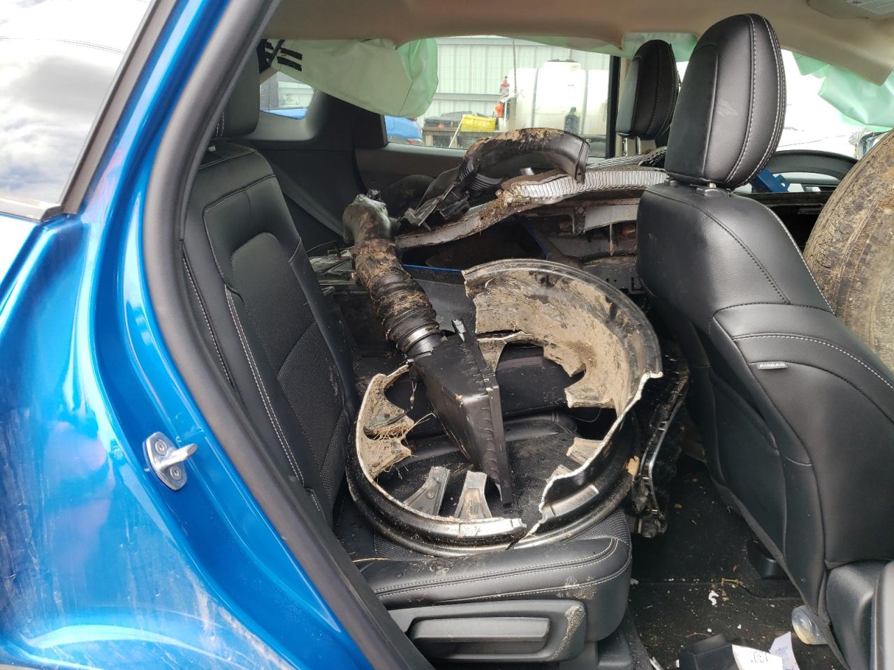 Photo 6 from auction – 2020 FORD ESCAPE SEL with VIN 1FMCU9H95LUC50979