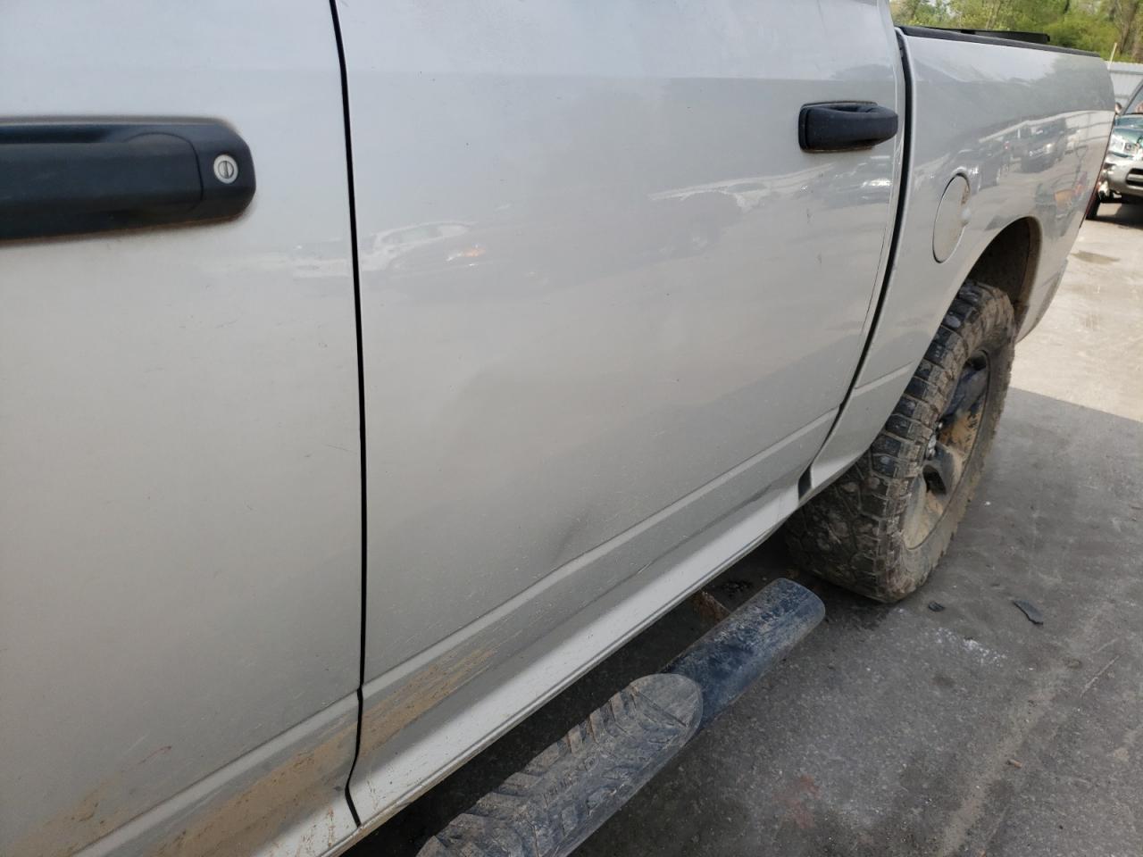 Photo 9 from auction – 2014 RAM 1500 ST with VIN 1C6RR7KT6ES411838