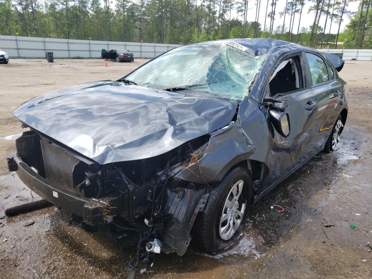 Photo 2 from auction – 2021 KIA FORTE FE with VIN 3KPF24AD7ME289470